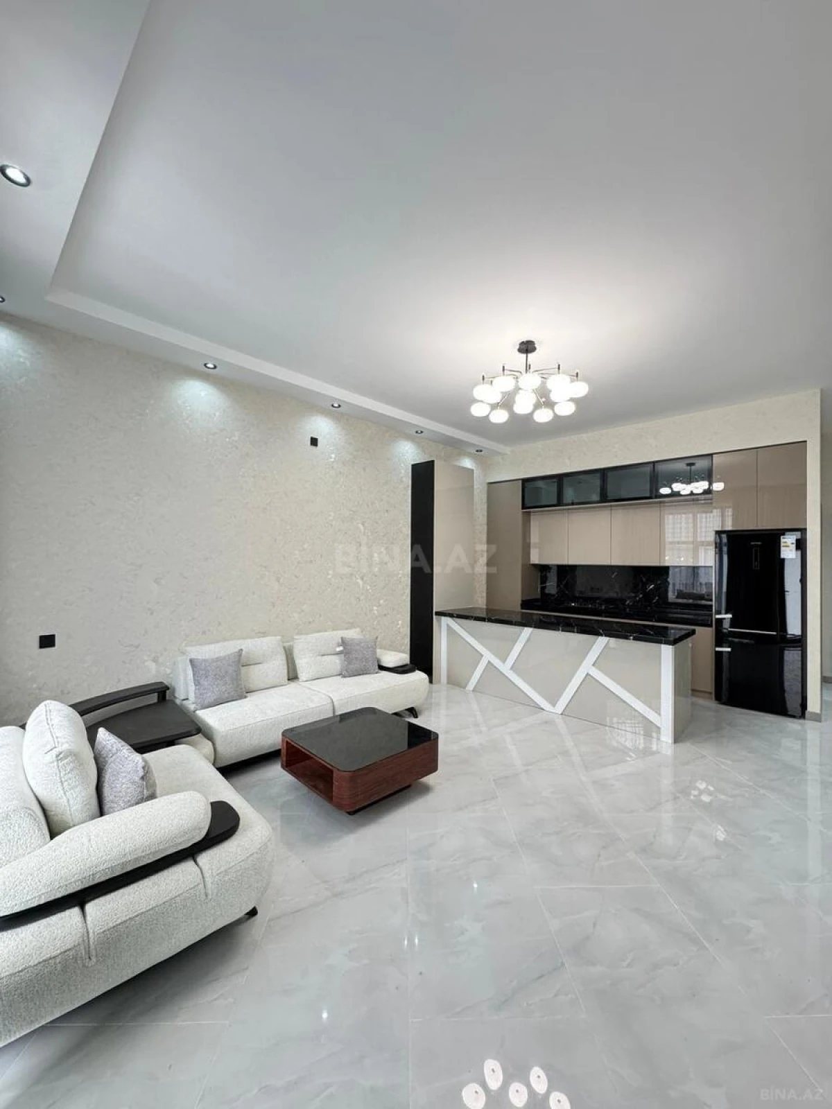 Satılır 4 otaqlı həyət evi 160 m²