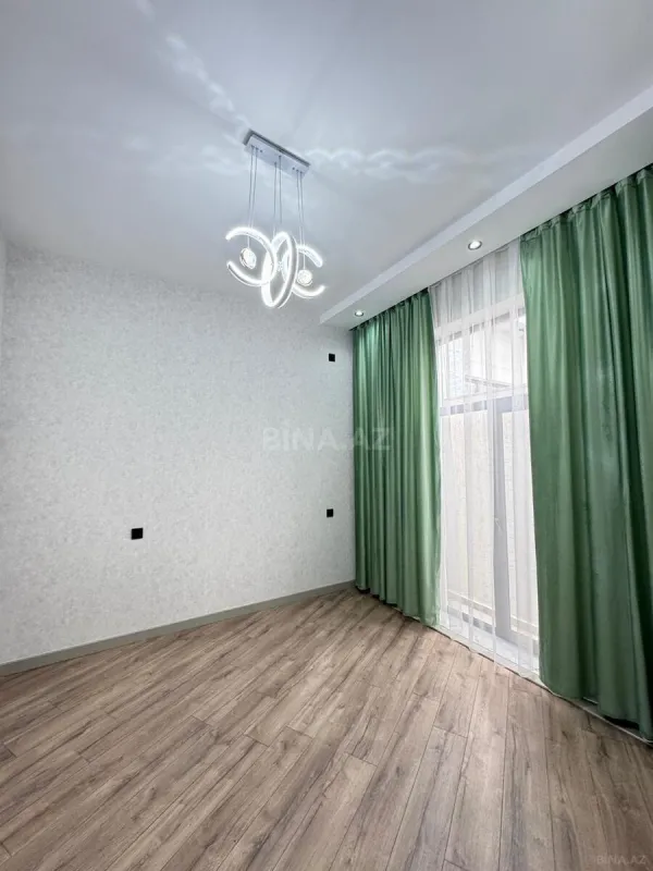 Satılır 4 otaqlı həyət evi 160 m²
