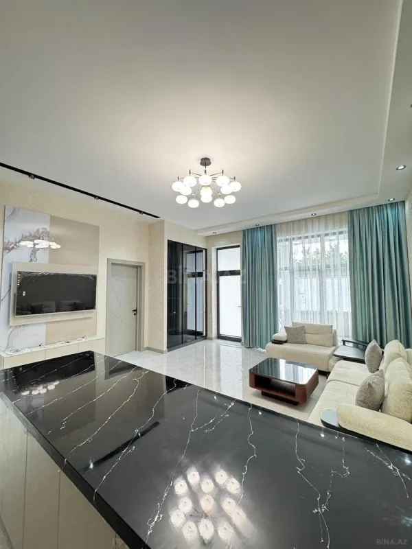 Satılır 4 otaqlı həyət evi 160 m²