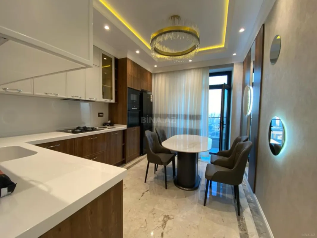 Kirayə verilir 2 otaqlı mənzil 110 m²