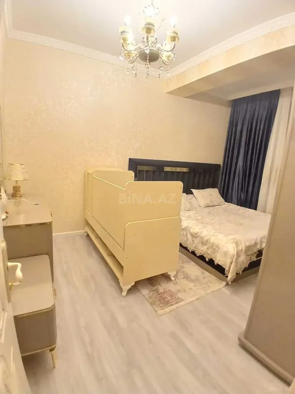 Satılır 3 otaqlı mənzil 70 m²