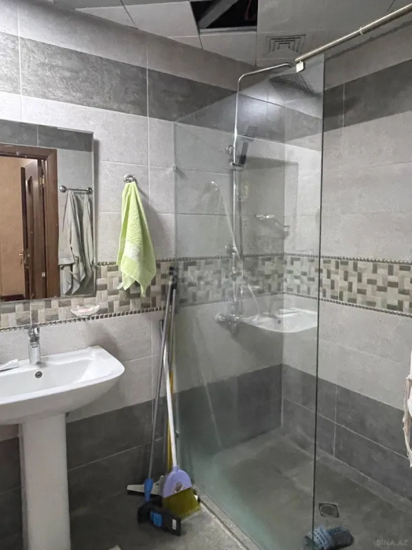 Satılır 2 otaqlı mənzil 90 m²