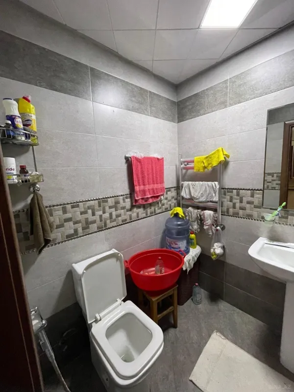Satılır 2 otaqlı mənzil 90 m²