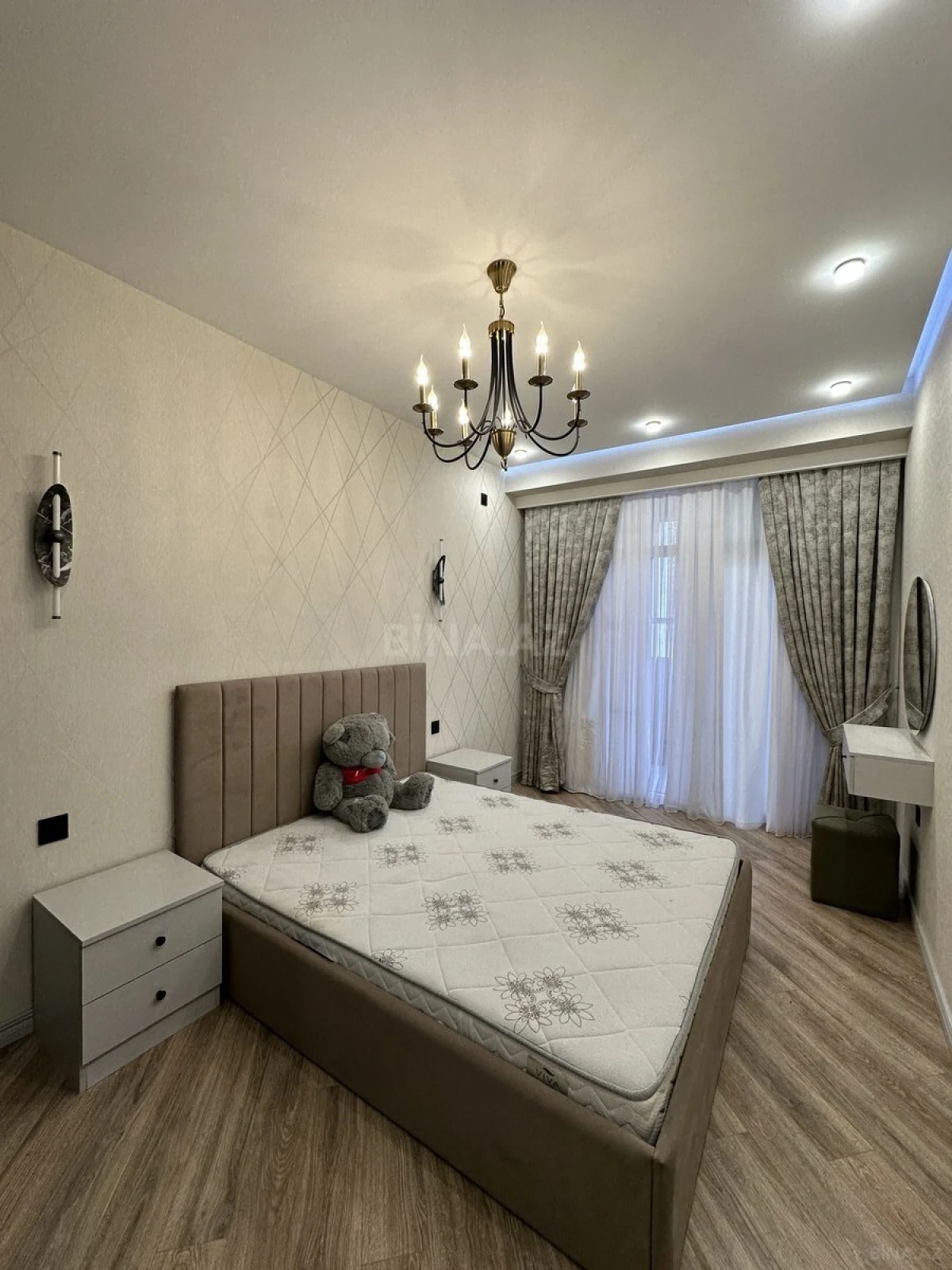 Satılır 2 otaqlı mənzil 55 m²