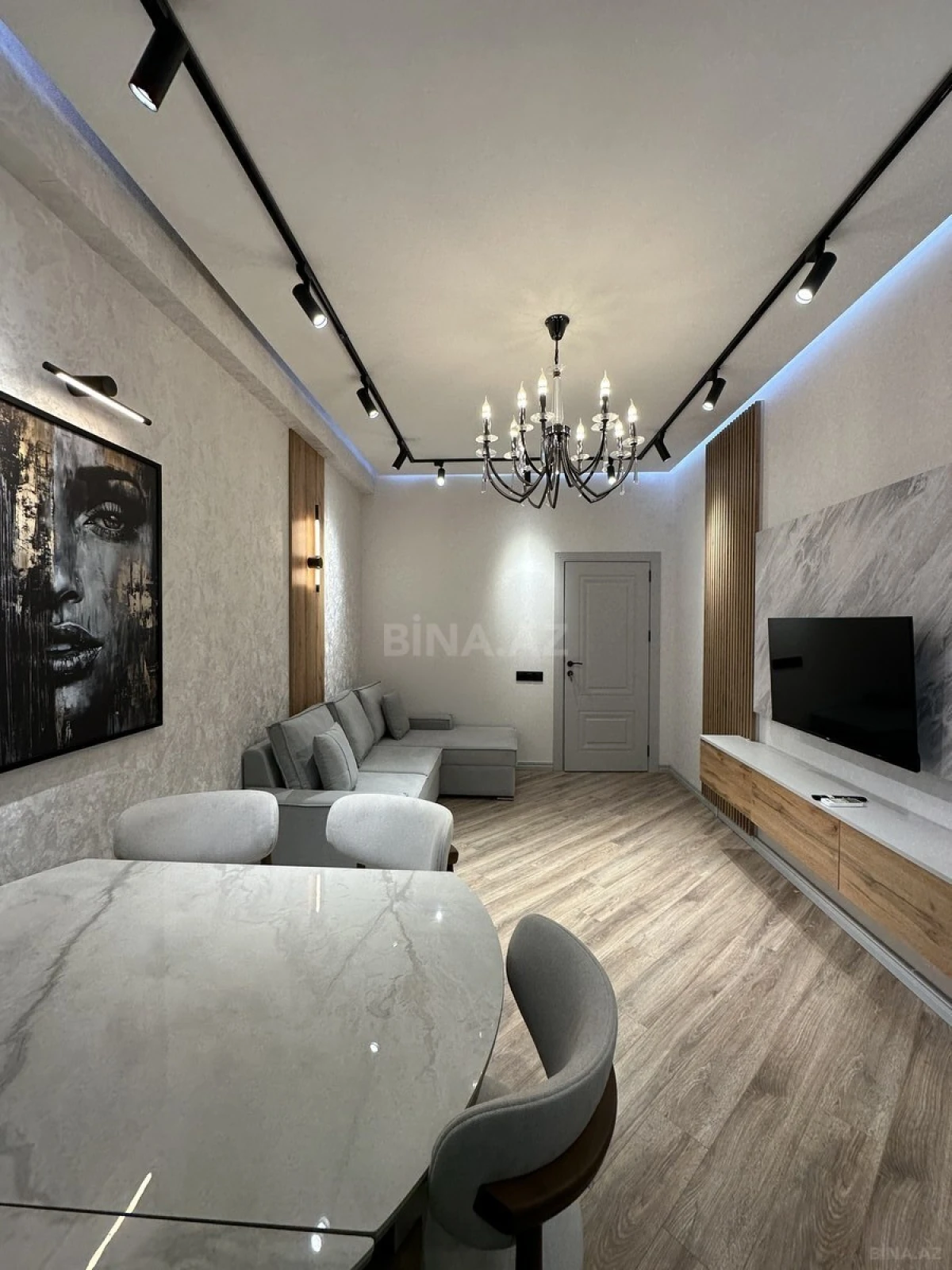 Satılır 2 otaqlı mənzil 55 m²