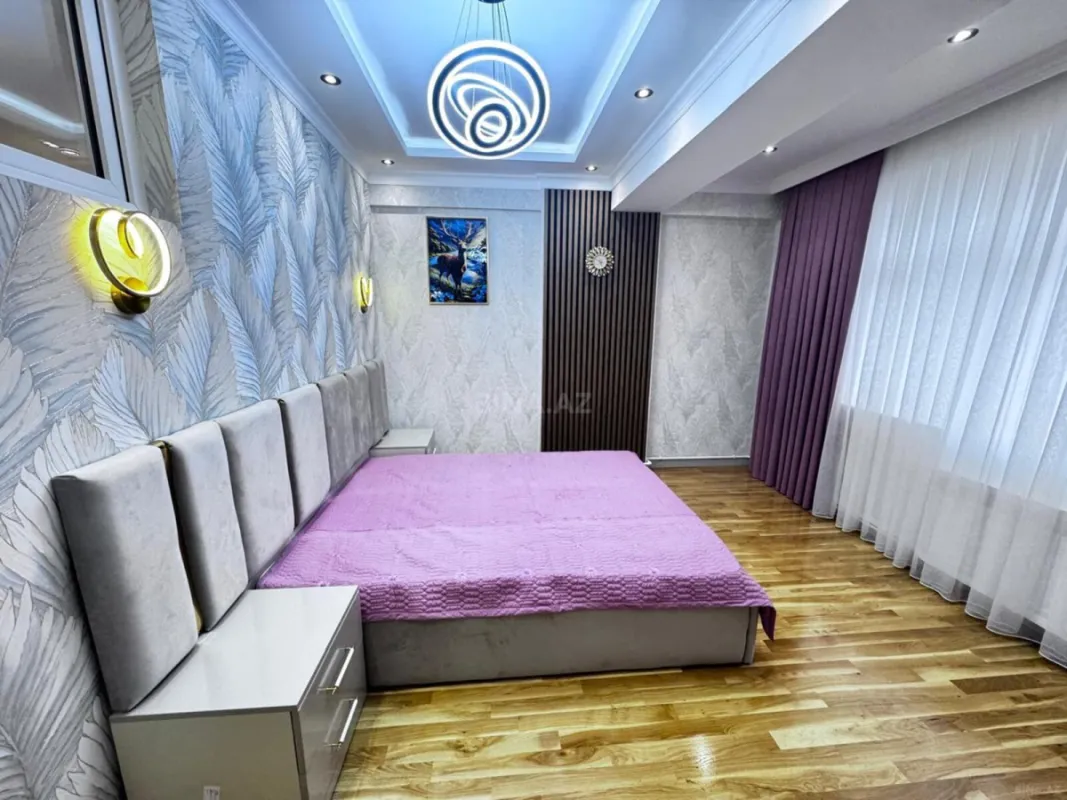 Satılır 2 otaqlı mənzil 76 m²