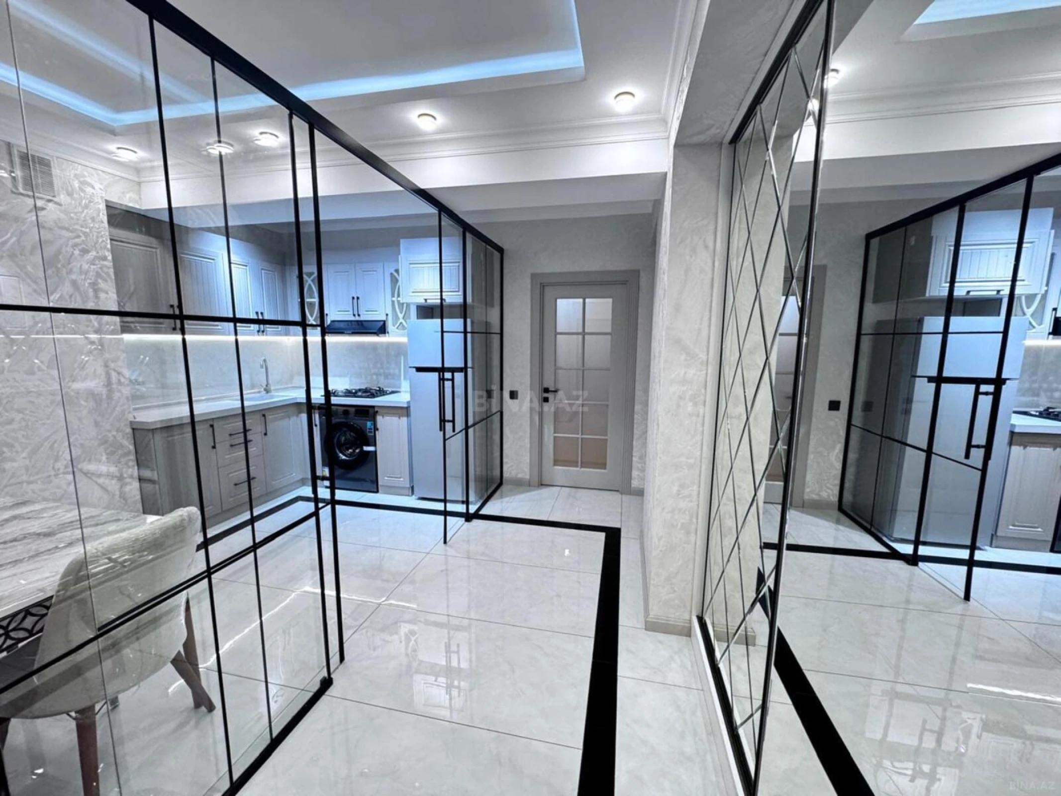 Satılır 2 otaqlı mənzil 76 m²