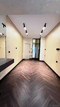 Satılır 2 otaqlı mənzil 68 m²