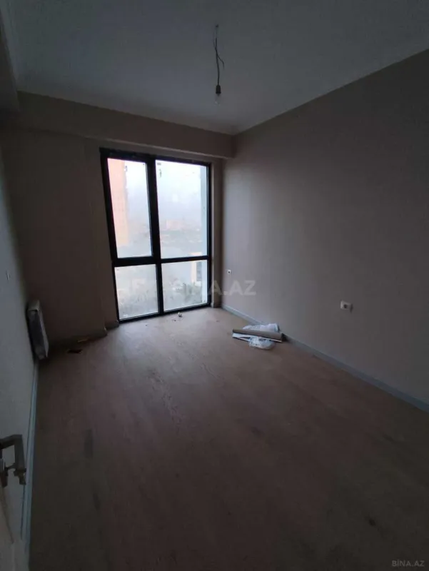 Satılır 2 otaqlı mənzil 61 m²