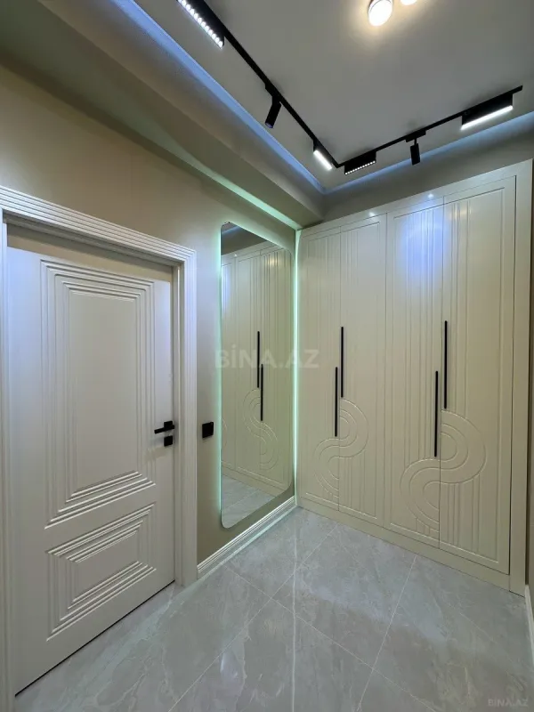 Satılır 2 otaqlı mənzil 55 m²