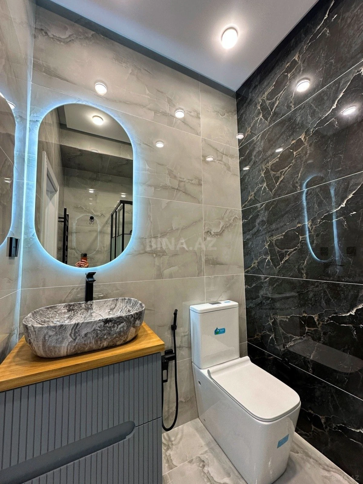 Satılır 2 otaqlı mənzil 55 m²