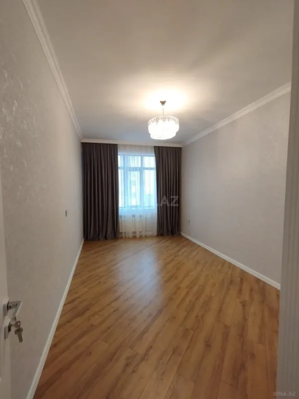 Satılır 3 otaqlı mənzil 95 m²