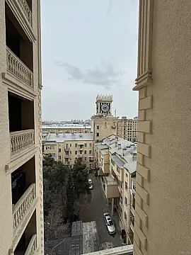 Satılır 2 otaqlı mənzil 85 m²