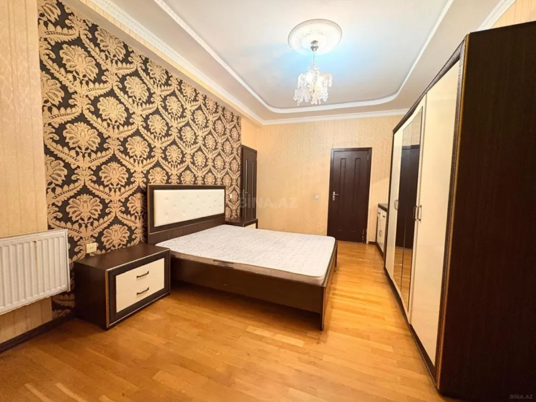 Kirayə verilir 3 otaqlı mənzil 127 m²