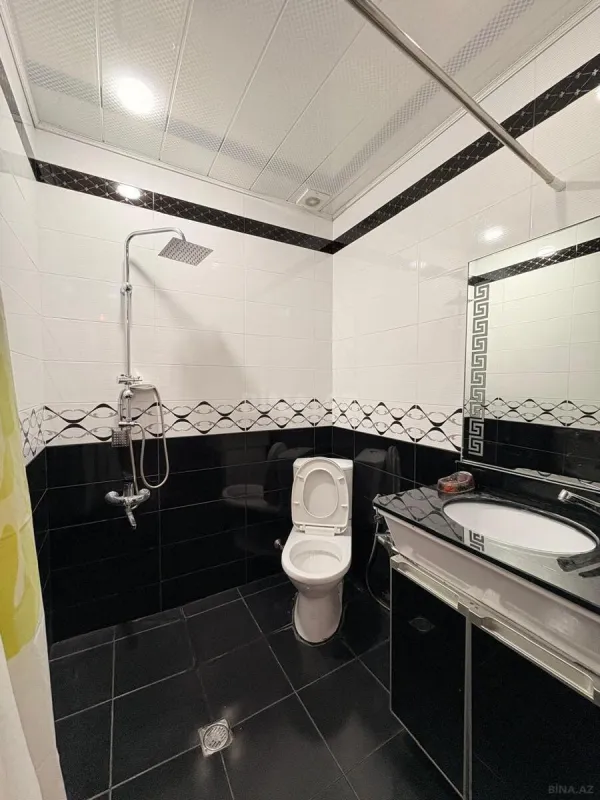 Kirayə verilir 3 otaqlı mənzil 127 m²