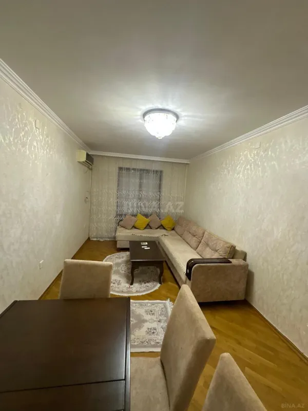 Satılır 2 otaqlı mənzil 65 m²