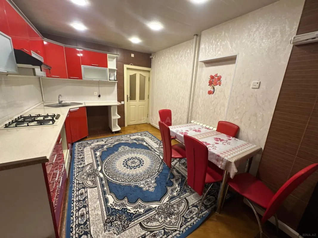 Satılır 2 otaqlı mənzil 65 m²