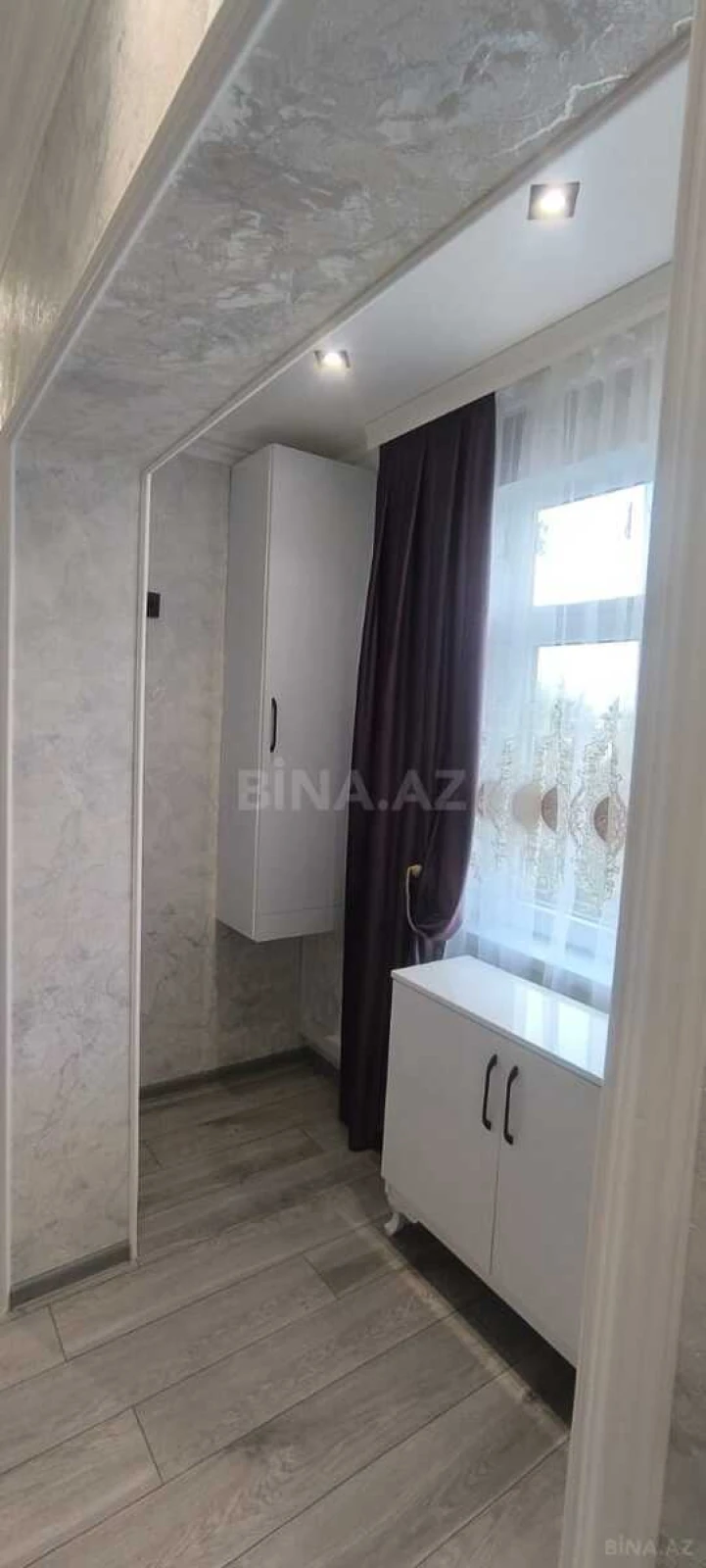 Satılır 2 otaqlı mənzil 45 m²