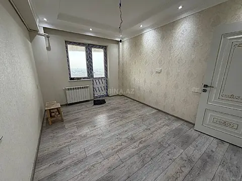 Satılır 3 otaqlı mənzil 120 m²