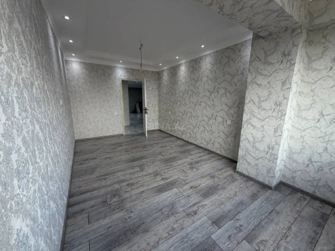 Satılır 3 otaqlı mənzil 120 m²