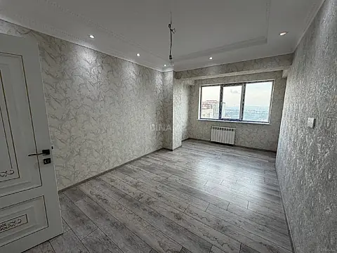 Satılır 3 otaqlı mənzil 120 m²