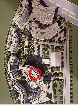 Satılır 2 otaqlı mənzil 92 m²