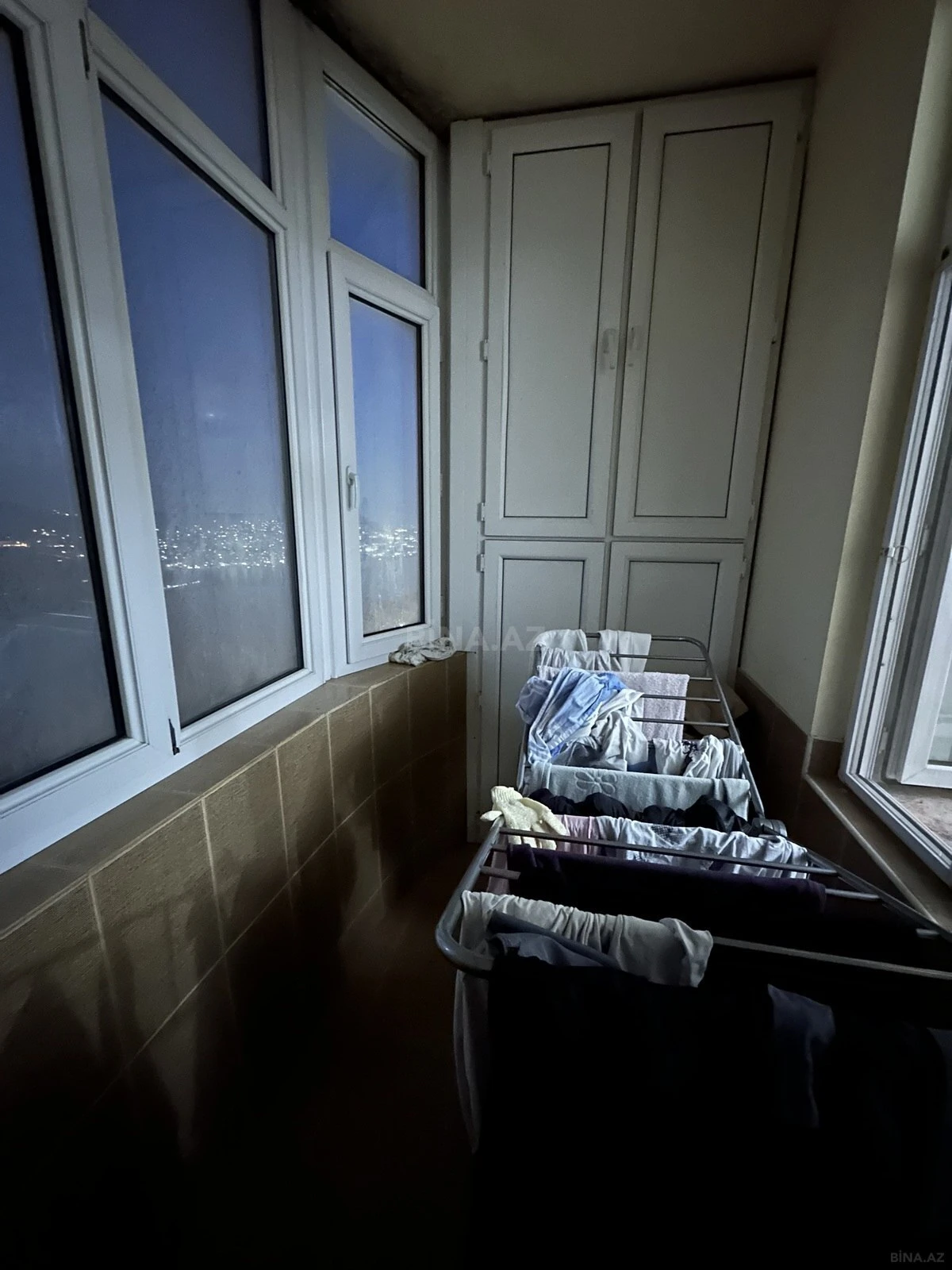 Satılır 2 otaqlı mənzil 110 m²