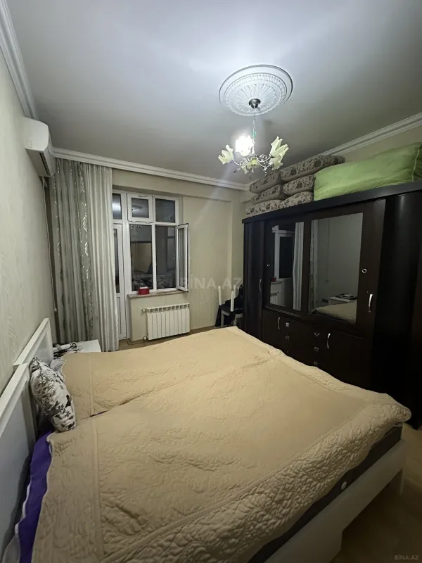 Satılır 2 otaqlı mənzil 110 m²