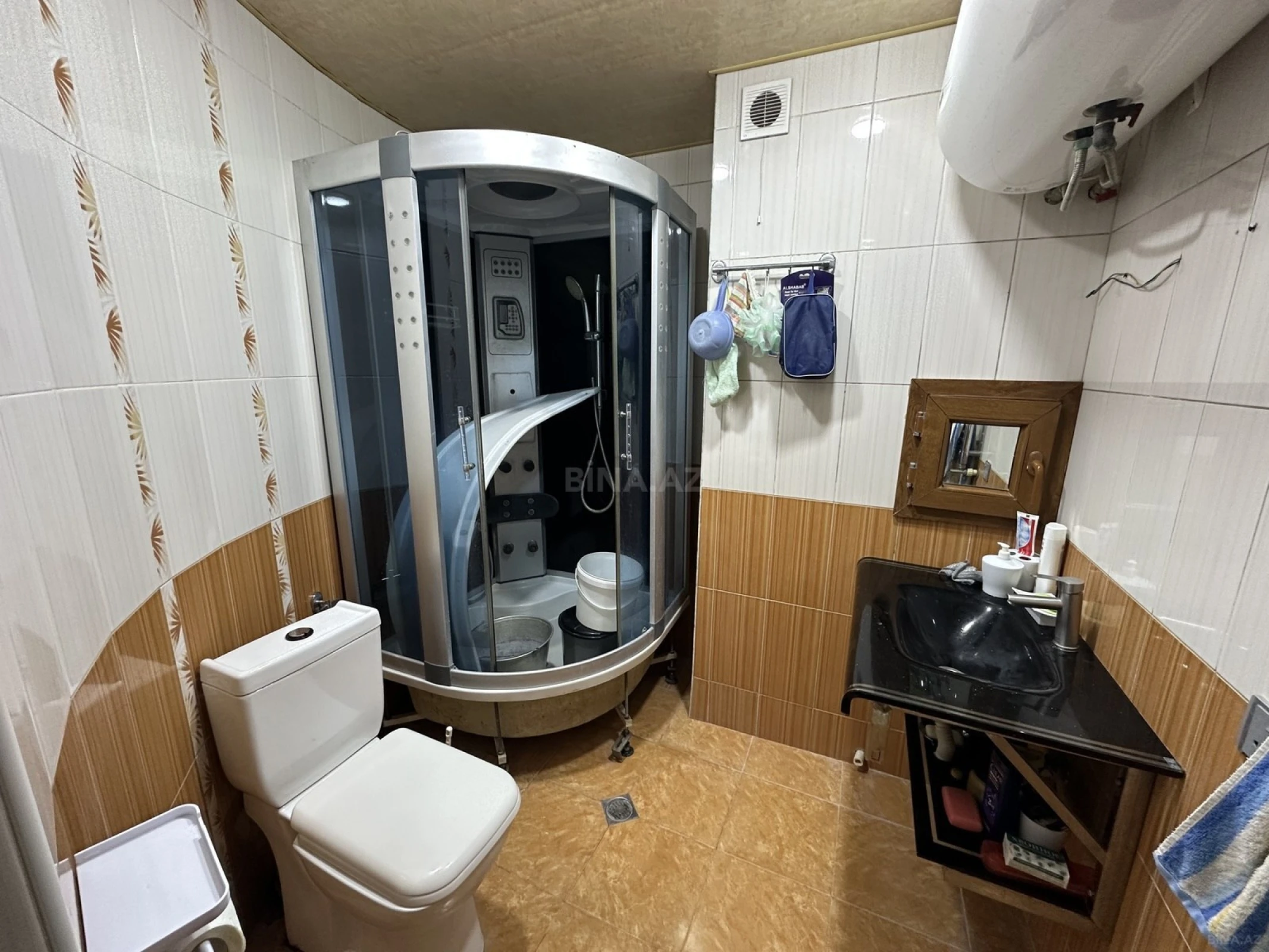 Satılır 2 otaqlı mənzil 110 m²