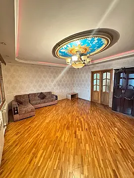 Satılır 3 otaqlı mənzil 85 m²