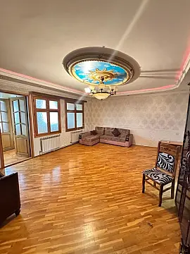 Satılır 3 otaqlı mənzil 85 m²