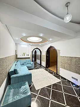 Satılır 3 otaqlı mənzil 153 m²