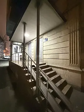 Satılır 3 otaqlı mənzil 153 m²