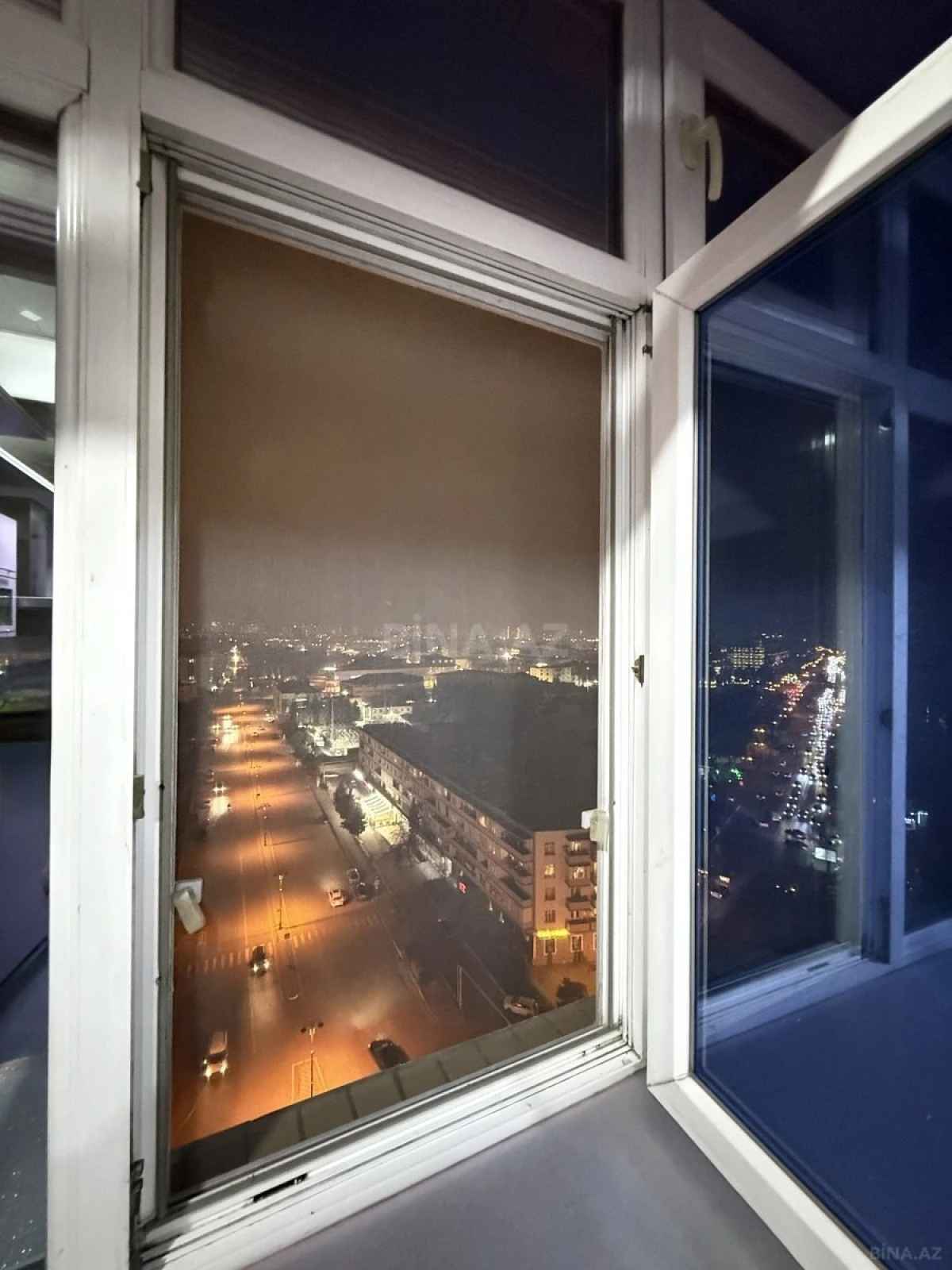 Satılır 3 otaqlı mənzil 153 m²