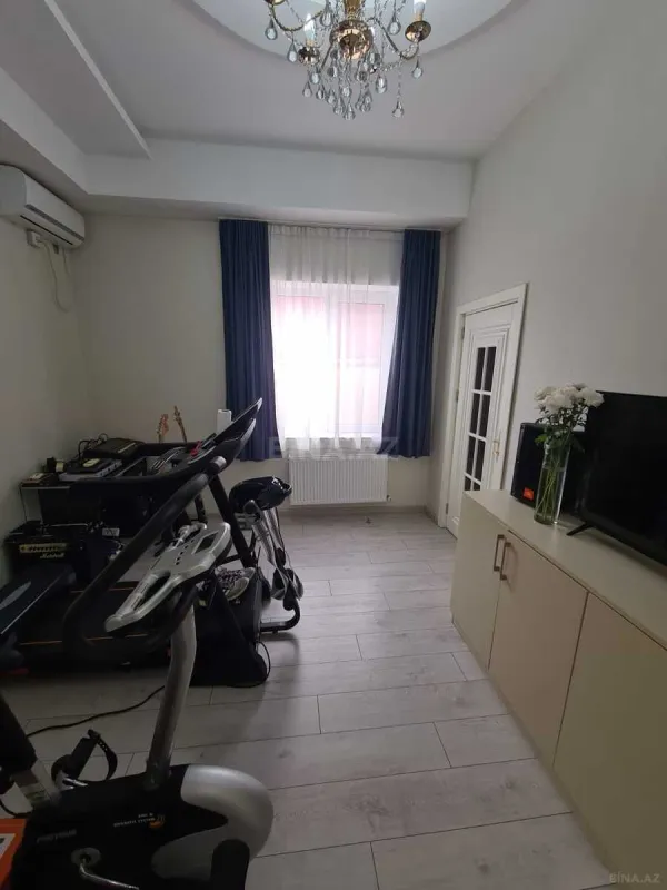 Satılır 4 otaqlı həyət evi 150 m²