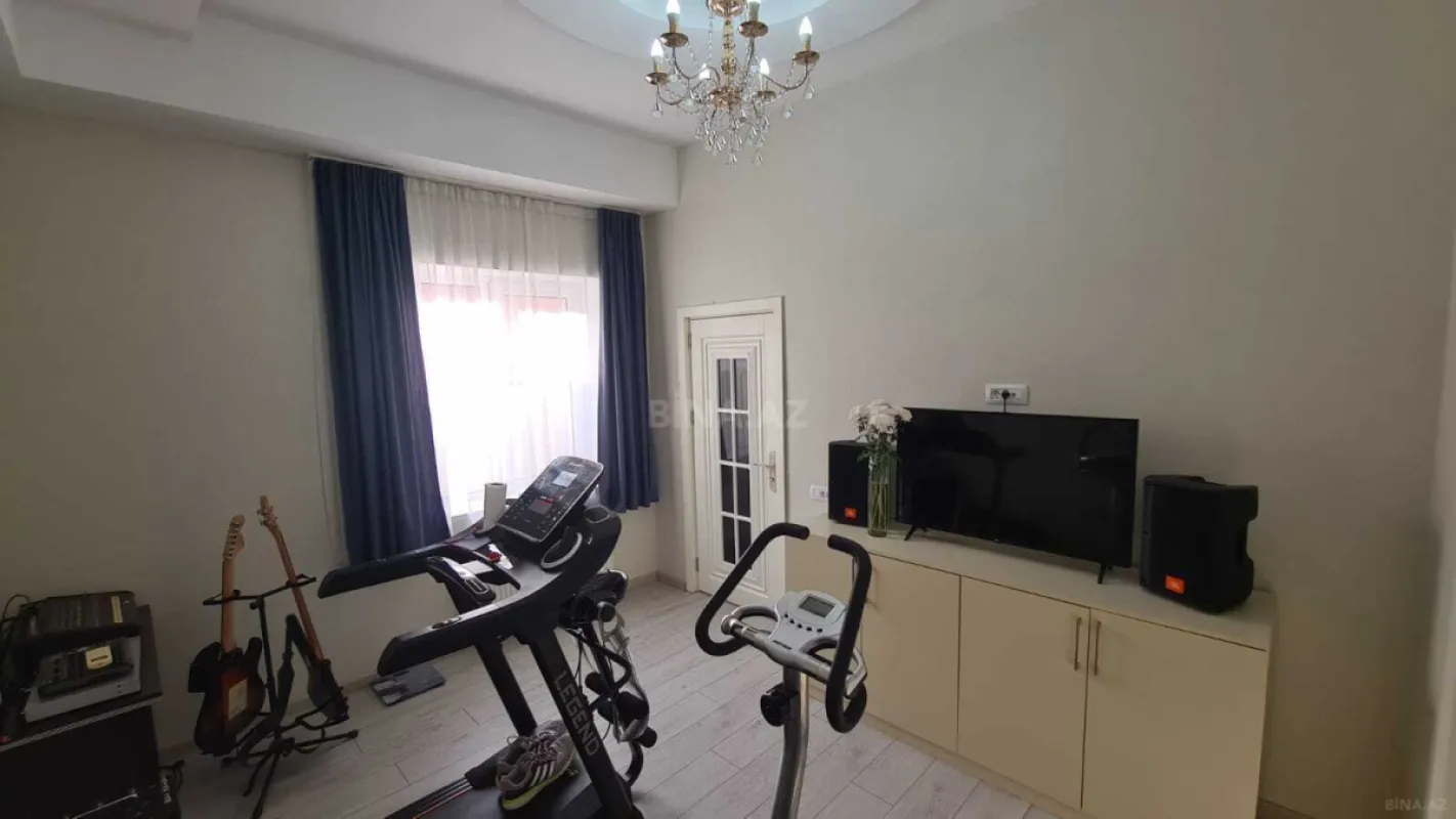 Satılır 4 otaqlı həyət evi 150 m²