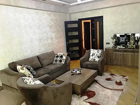 Satılır 2 otaqlı mənzil 92 m²