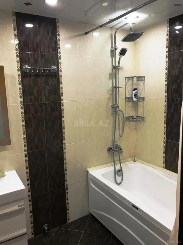 Satılır 2 otaqlı mənzil 92 m²