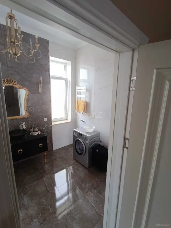 Satılır 4 otaqlı həyət evi 160 m²