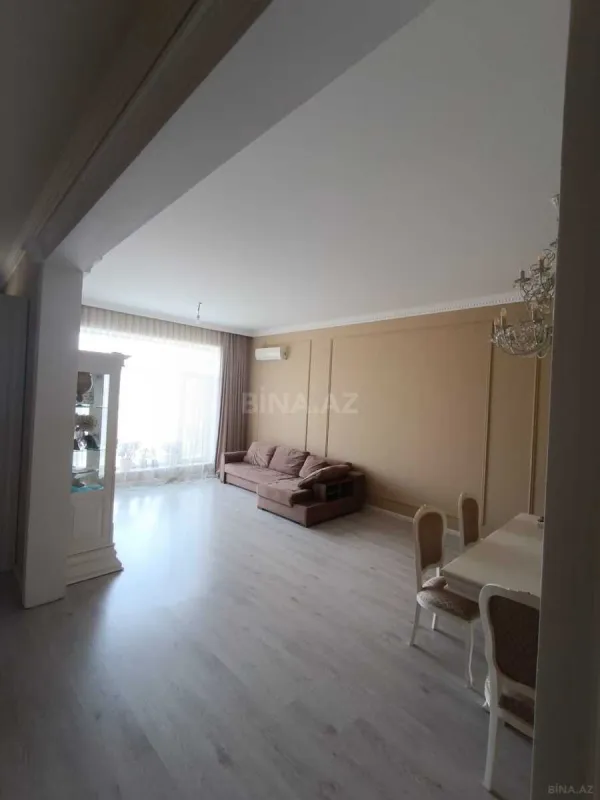 Satılır 4 otaqlı həyət evi 160 m²