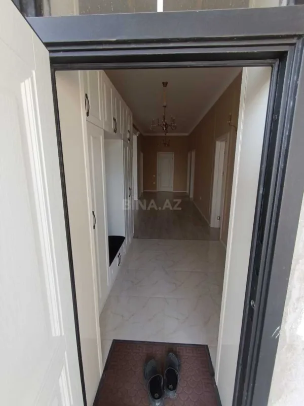 Satılır 4 otaqlı həyət evi 160 m²