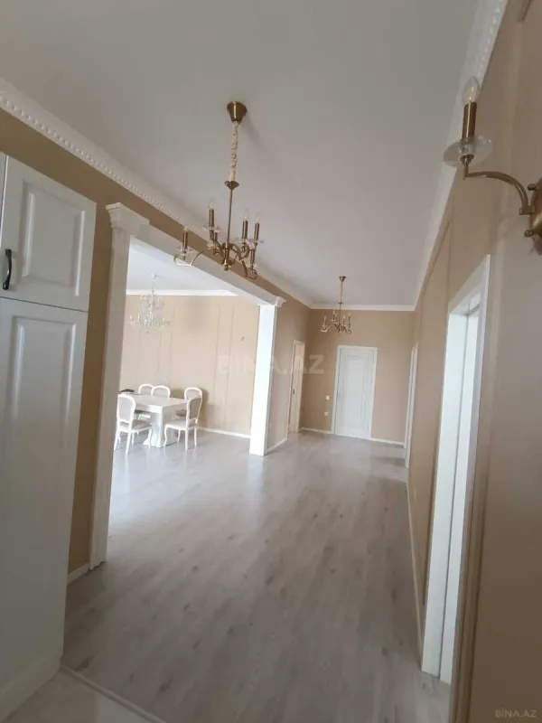 Satılır 4 otaqlı həyət evi 160 m²