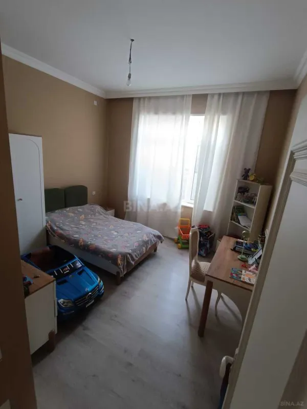Satılır 4 otaqlı həyət evi 160 m²