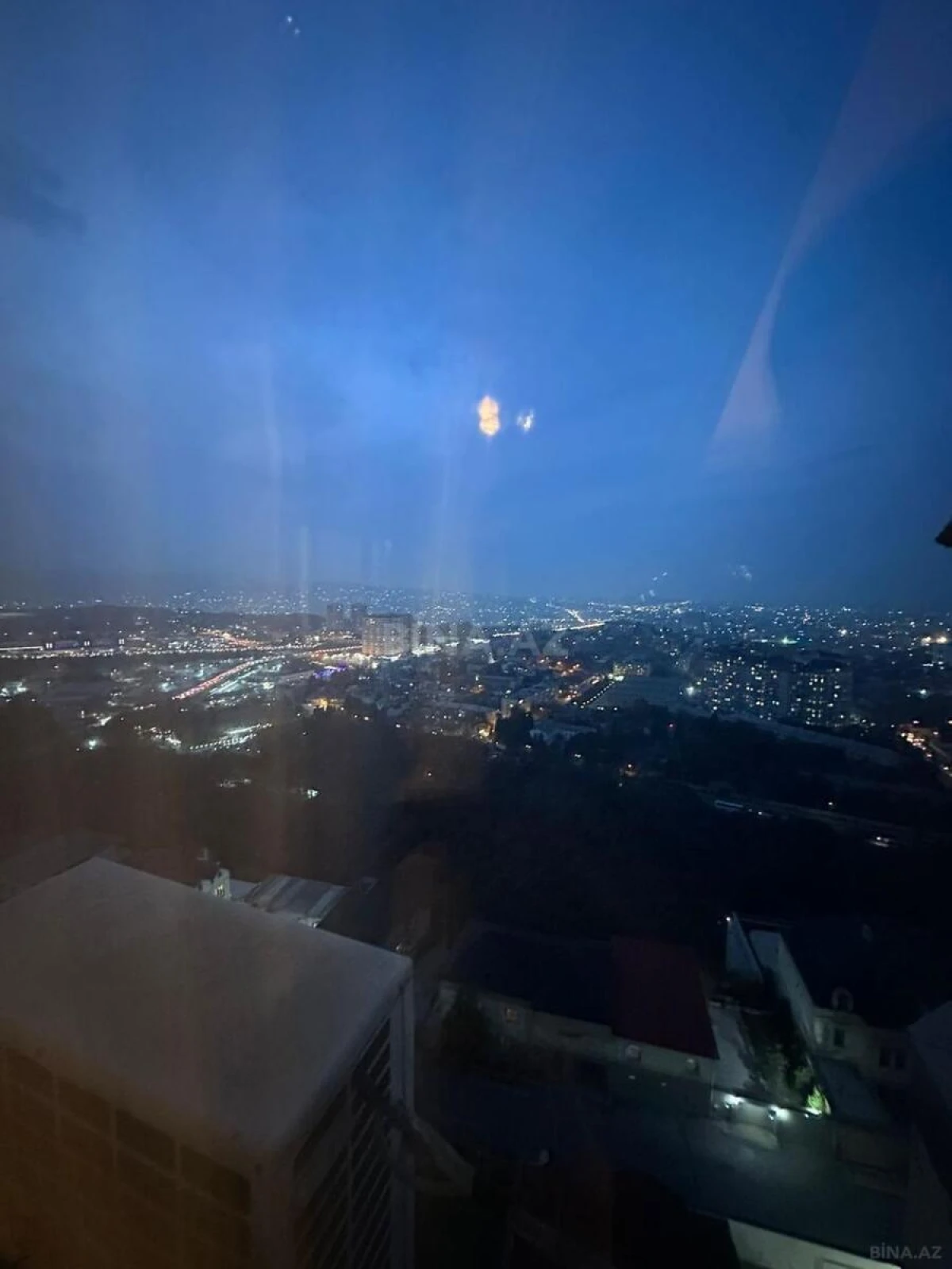 Satılır 3 otaqlı mənzil 90 m²