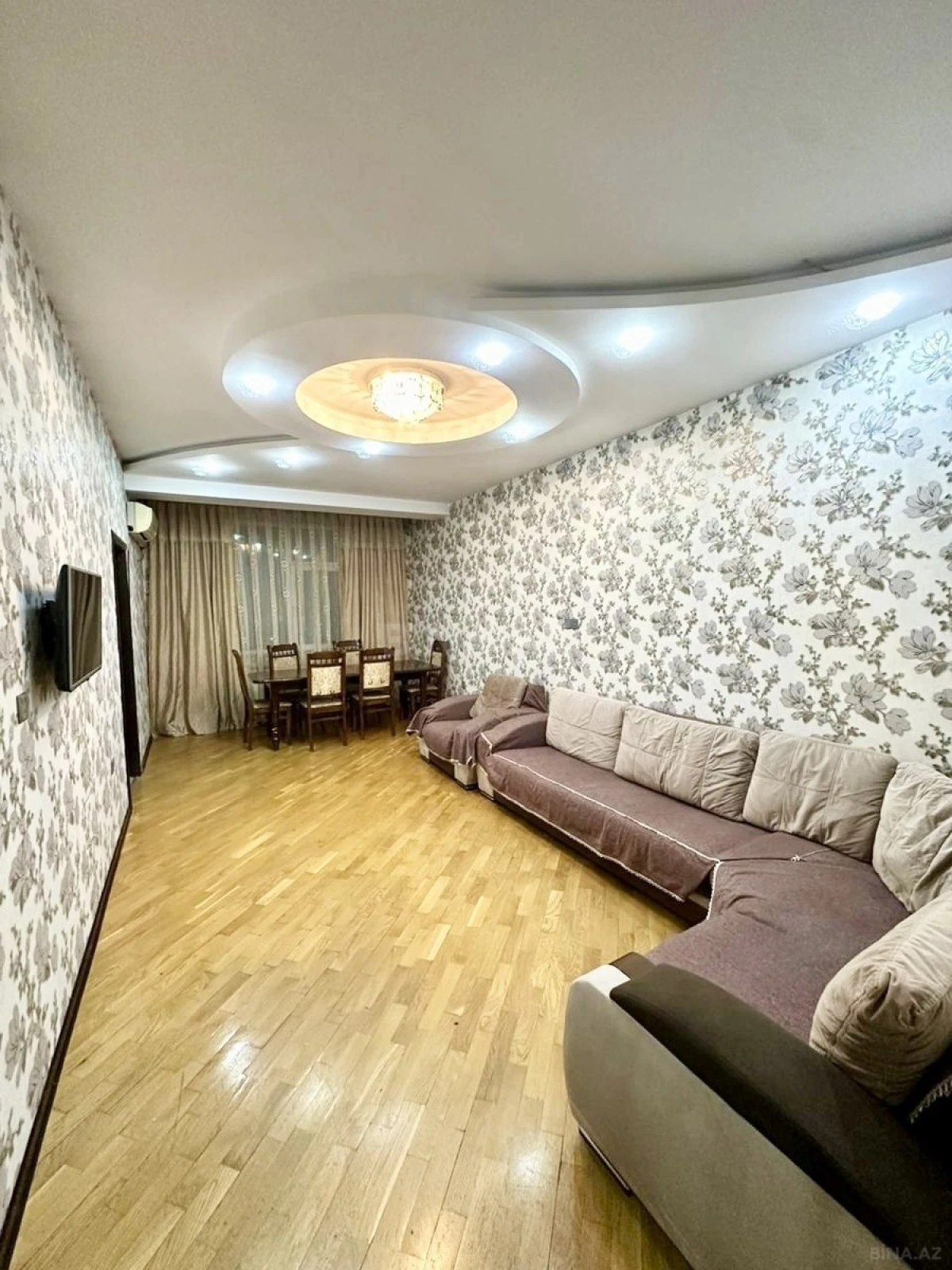 Satılır 3 otaqlı mənzil 90 m²