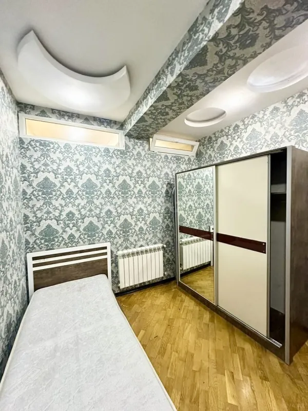 Satılır 3 otaqlı mənzil 90 m²