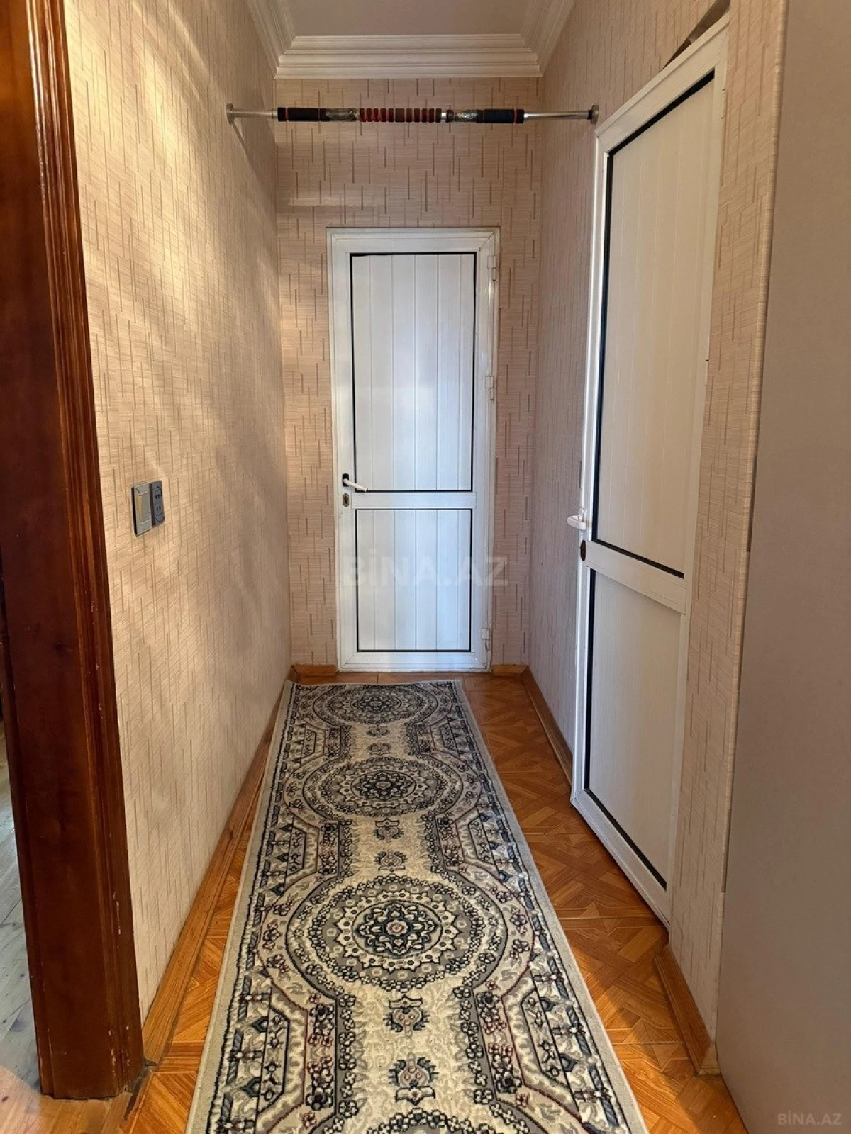 Satılır 4 otaqlı mənzil 110 m²