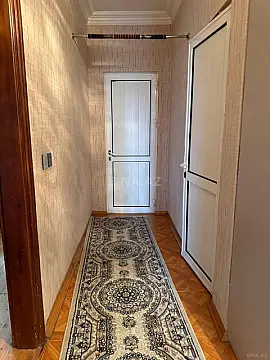 Satılır 4 otaqlı mənzil 110 m²