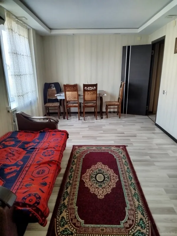 Kirayə verilir 2 otaqlı mənzil 40 m²