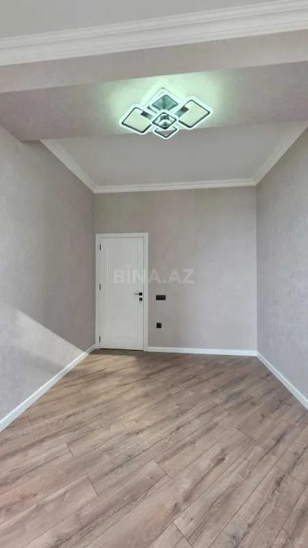 Satılır 3 otaqlı mənzil 108 m²